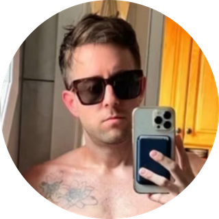 Home colorful graffiti circle framed instagram profile picture (3)